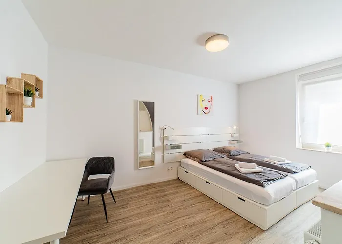 Renoviert Und Modern
